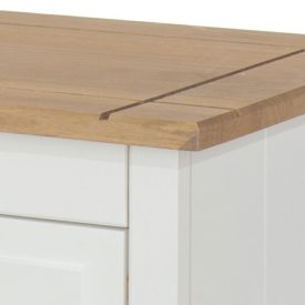 Capri_details-2 Capri top corner detail