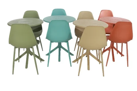 4 different coloured bistro sets from the Cala range.