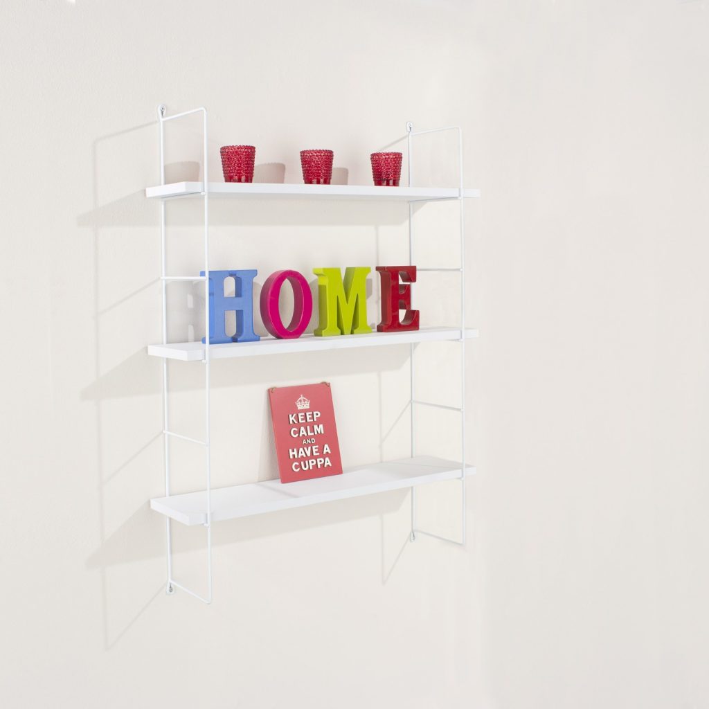 White 60cm Triple Wall Shelf Kit with Wire Uprights [Shelco]